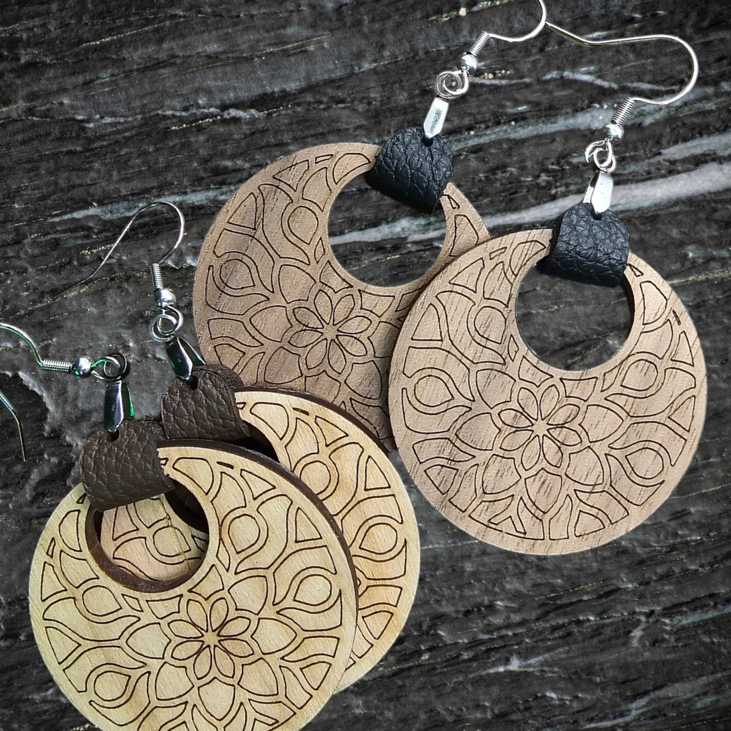 Mandala Walnut or Oak wood and Leather Earrings for a Touch of Artistic Elegance, made with hypoallergenic posts